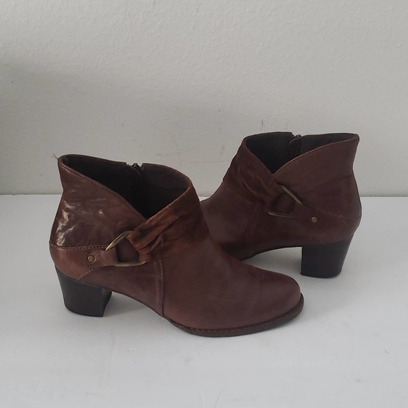 ELITES/ Walking Ankle Boots, Brown Leather with Suede, Size 7M - Picture 1 of 14